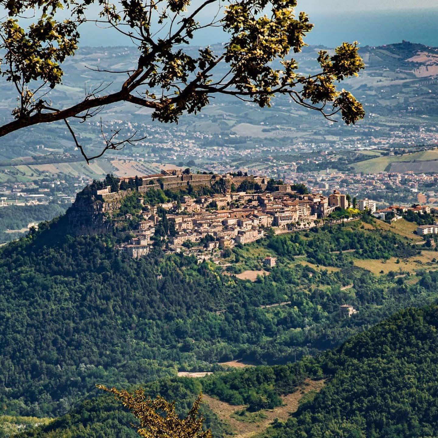 Borgo storico abruzzese